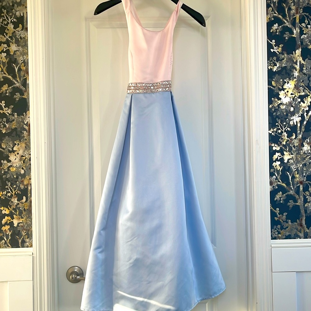 Pink and blue kids dress size 8 with classy diamonds and a open cross back